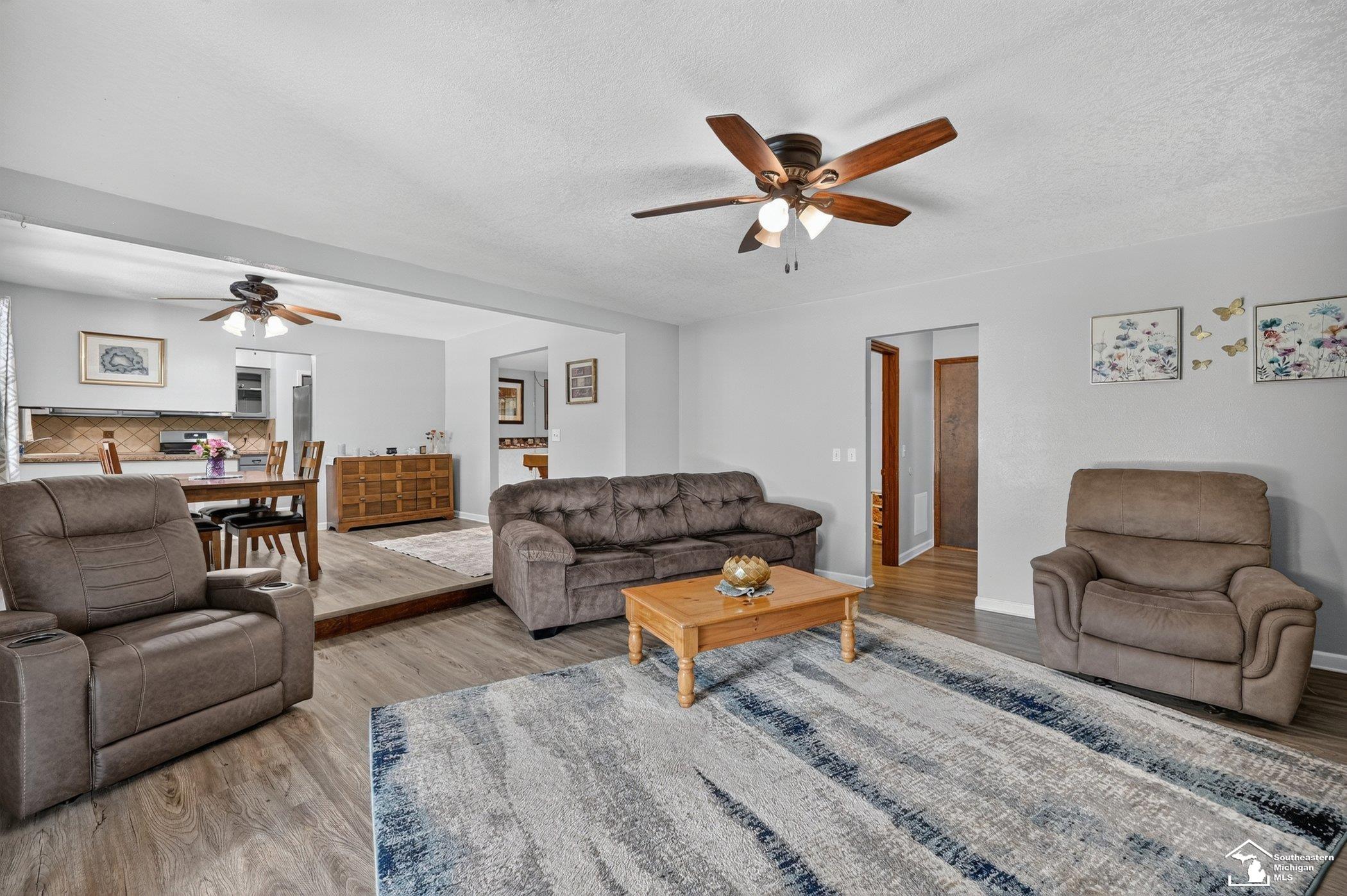 9858 Douglas Road Temperance, MI 48182 - Photo 7 of 48