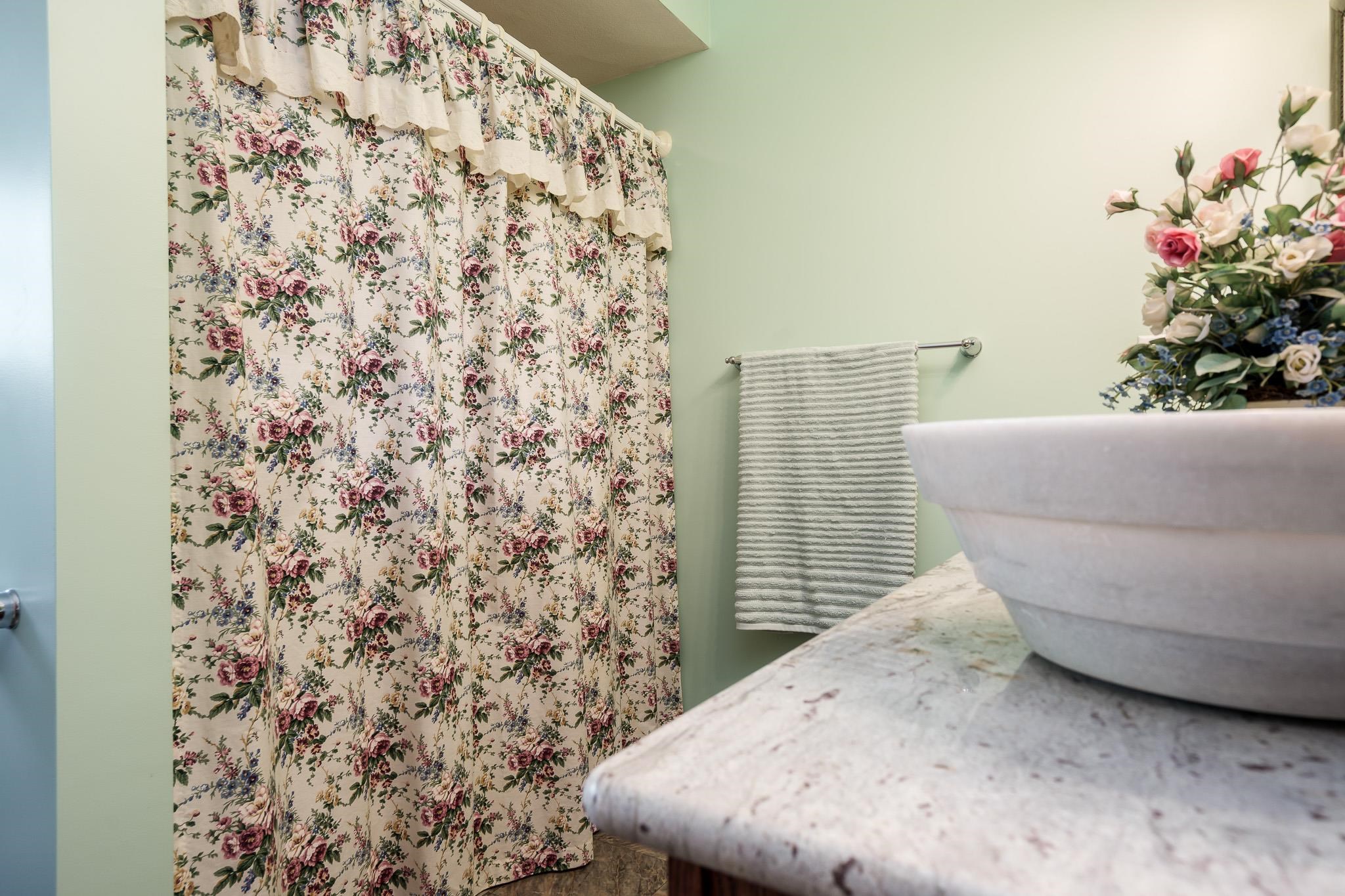 9293 Forest Ridge Drive Roscoe, IL 61073 - Photo 12 of 37