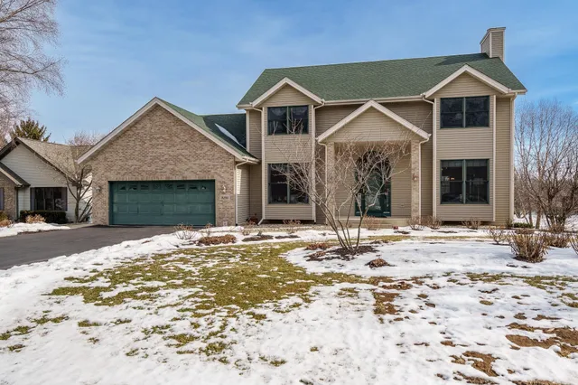 $419,900 | 9293 Forest Ridge Drive, Roscoe, IL 61073