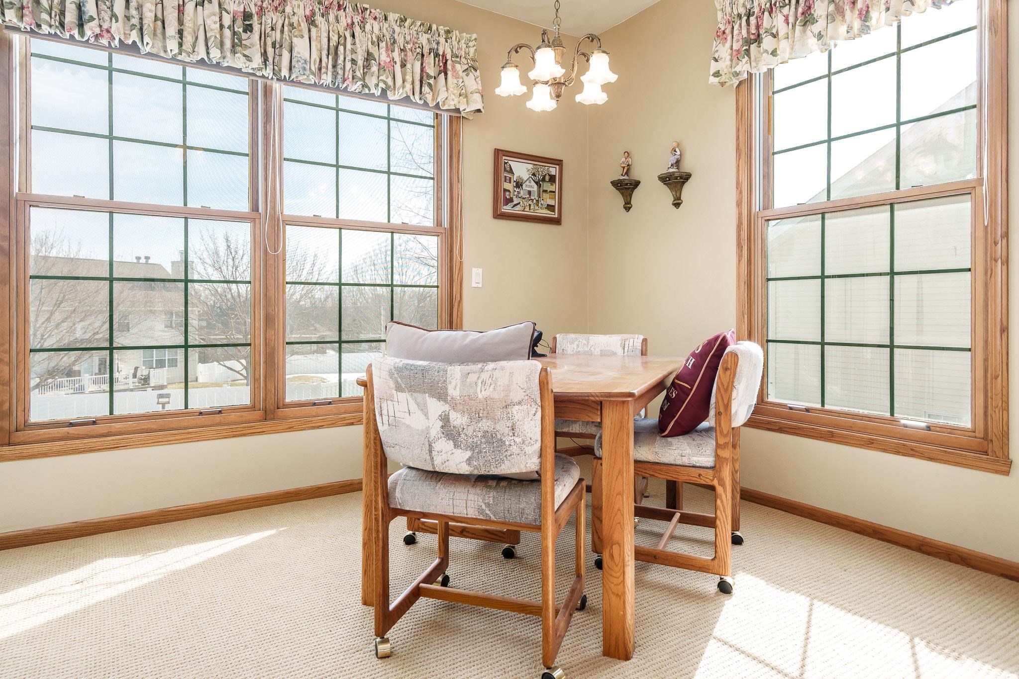 9293 Forest Ridge Drive Roscoe, IL 61073 - Photo 31 of 37