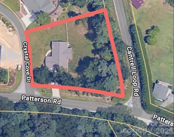 $499,000 | 12 Crystal Cove Drive, Hendersonville, NC 28739