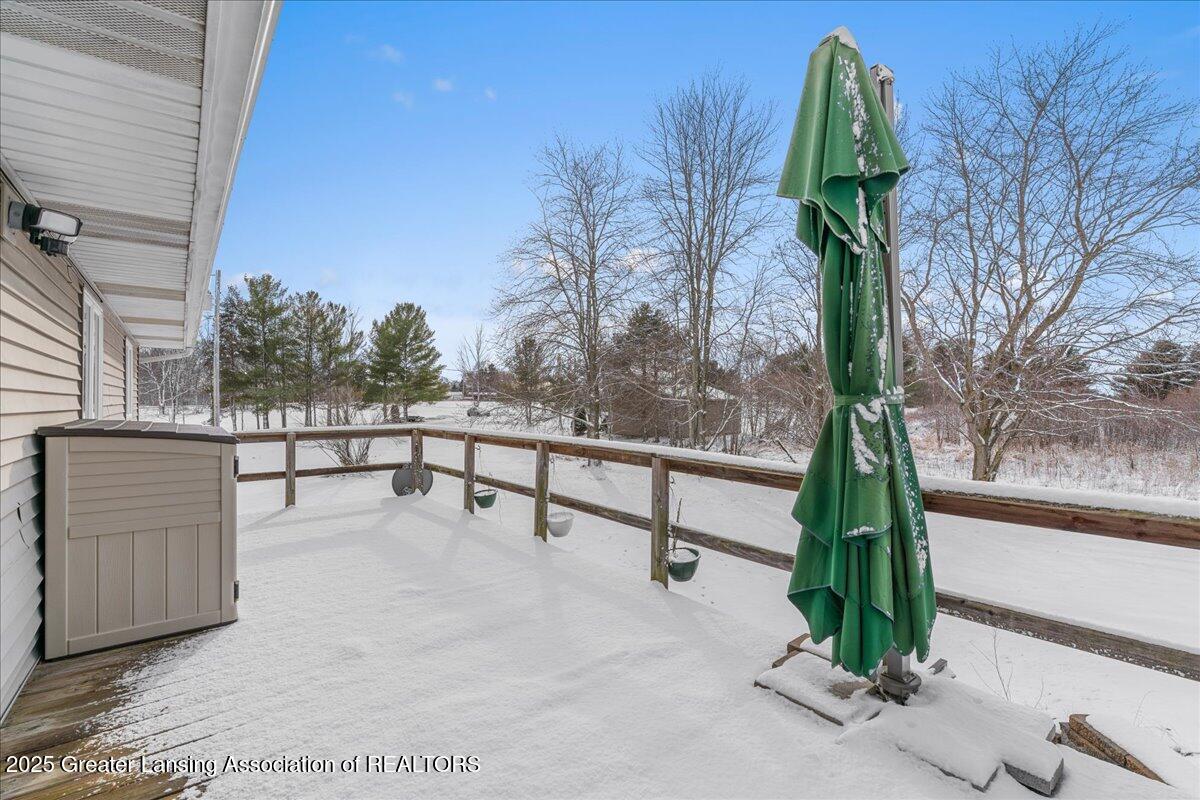 4244 Marshall Road Charlotte, MI 48813 - Photo 38 of 45 Deck