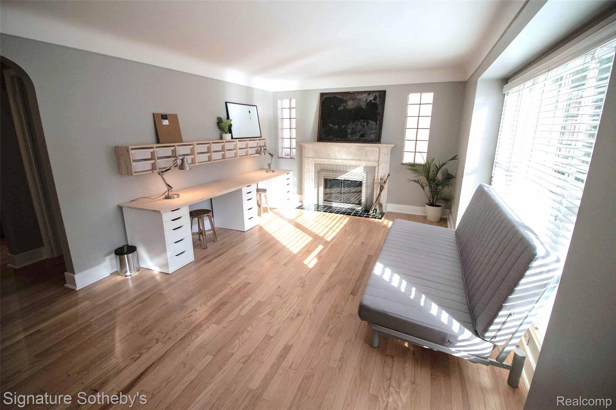 322 Kerby Road Grosse Pointe, MI 48236 - Photo 21 of 50 Study 4.jpg
