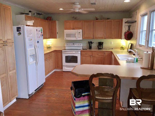 8749 Pompano Way Gulf Shores, AL 36542 - Photo 11 of 45 plenty of room for several chefs