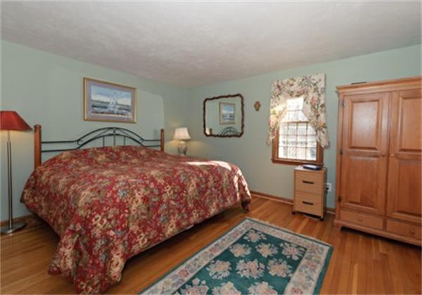 22 Liberty Road Hingham, MA 02043 - Photo 20 of 25