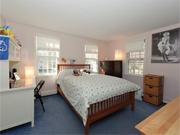 22 Liberty Road Hingham, MA 02043 - Photo 23 of 25