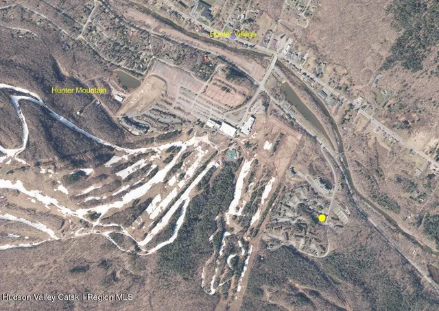 $385,000 | 72 Hunter Drive, Unit L6, Hunter, NY 12442