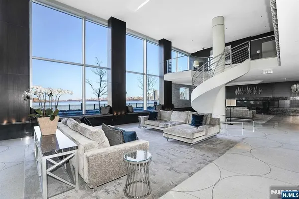 $6,950 | 1000 Ave At Port Imperial, Unit 512, Weehawken, NJ 07086