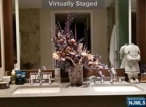 $6,950 | 1000 Ave At Port Imperial, Unit 512, Weehawken, NJ 07086