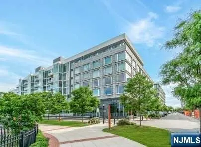 $6,950 | 1000 Ave At Port Imperial, Unit 512, Weehawken, NJ 07086