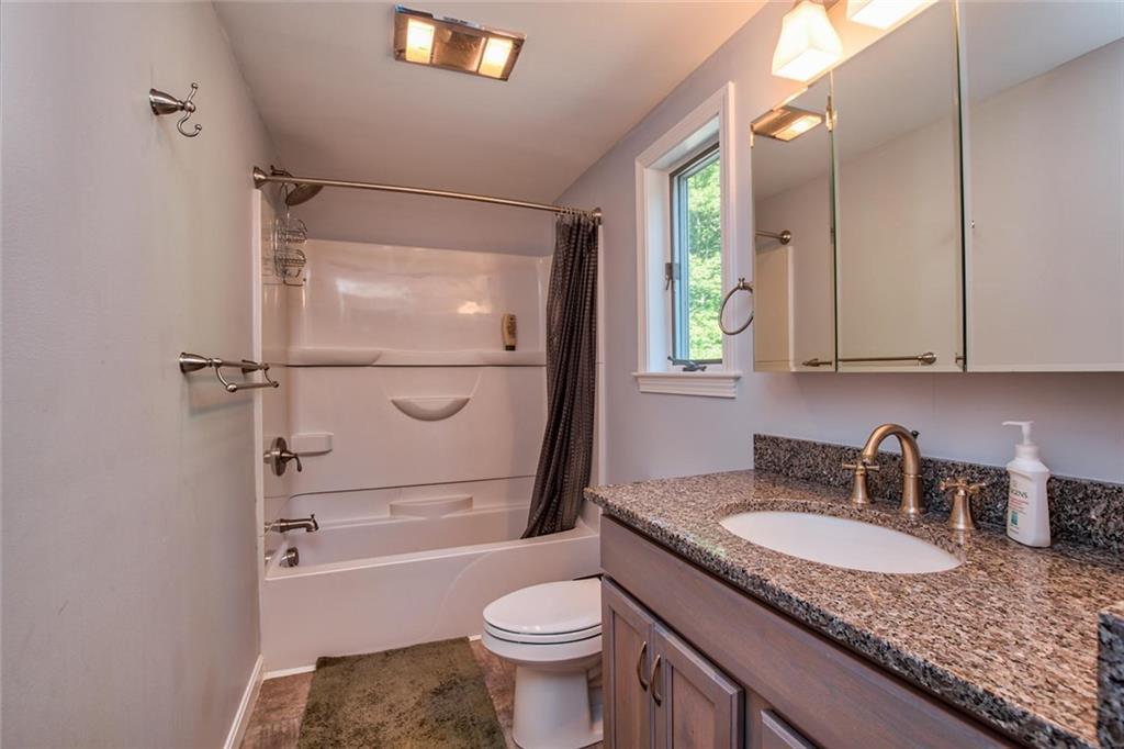 100 Kal Shore Road Norway, ME 04268 - Photo 25 of 35 Master bathroom