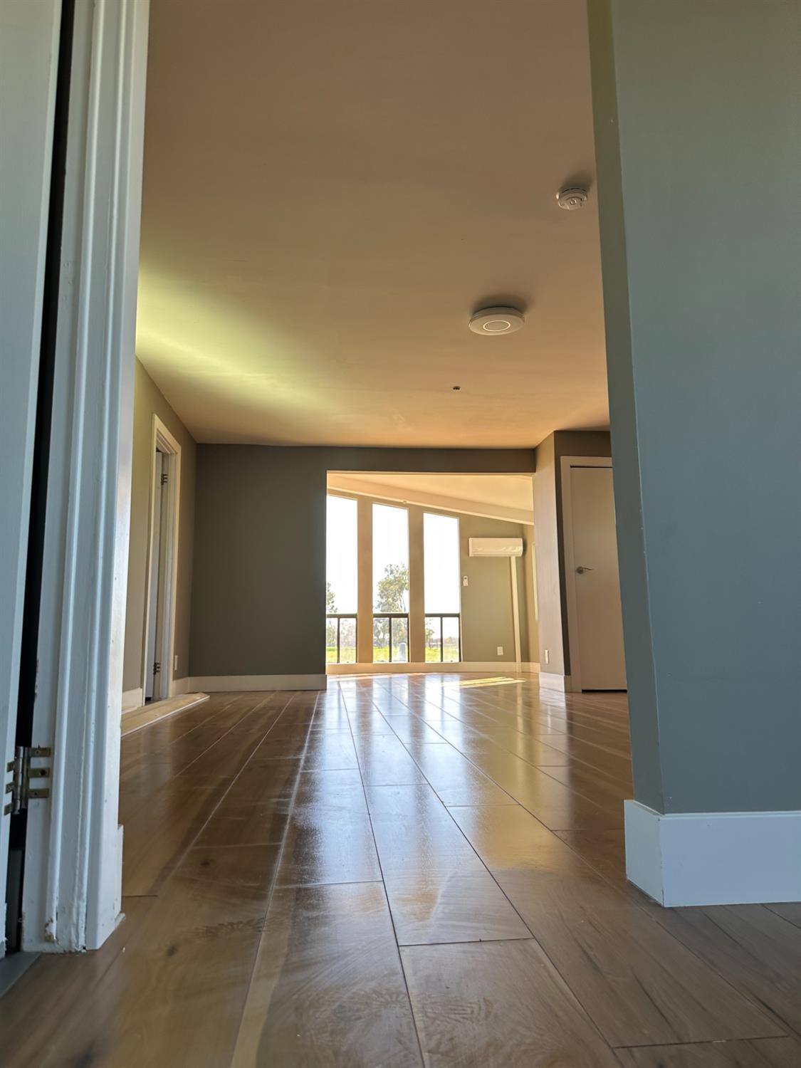 11705 Simmerhorn Road Galt, CA 95632 - Photo 16 of 39 a view of an entryway of a house