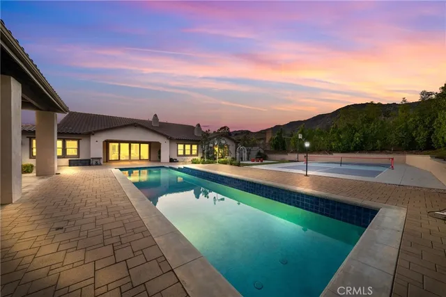 $2,298,000 | 332 Snapdragon Lane, Glendora, CA 91741