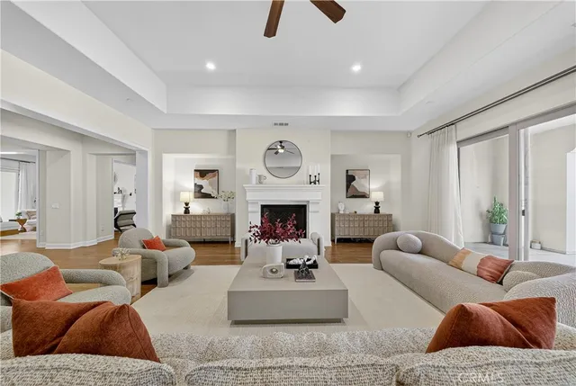 $2,298,000 | 332 Snapdragon Lane, Glendora, CA 91741