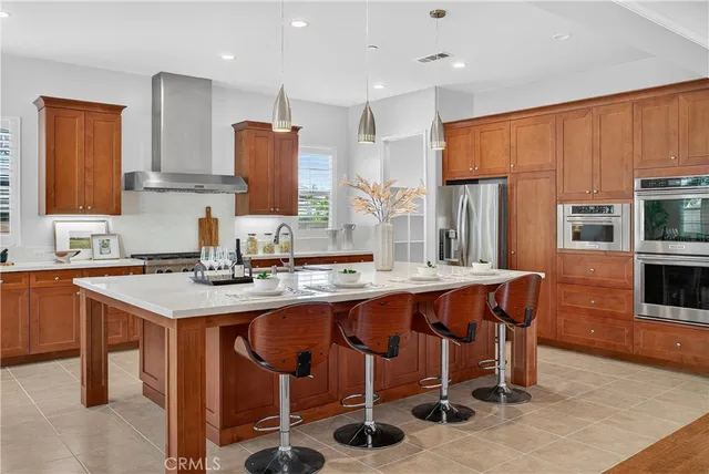 $2,298,000 | 332 Snapdragon Lane, Glendora, CA 91741