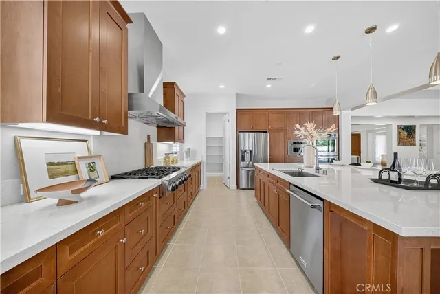 $2,298,000 | 332 Snapdragon Lane, Glendora, CA 91741