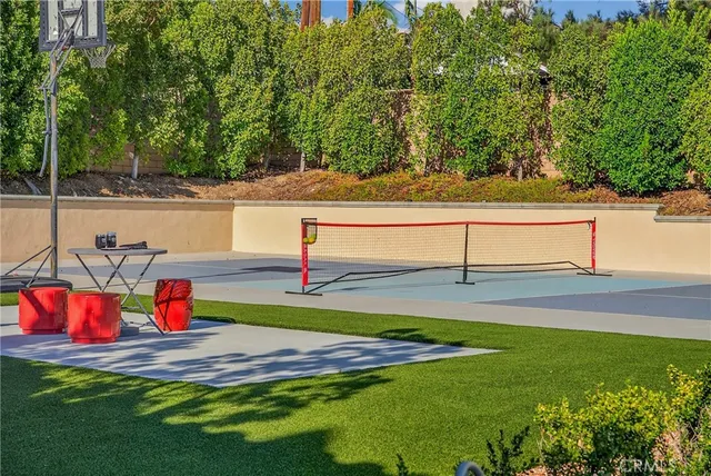 $2,298,000 | 332 Snapdragon Lane, Glendora, CA 91741