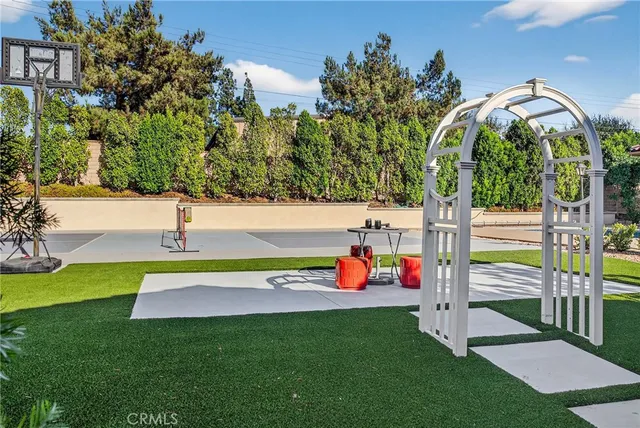 $2,298,000 | 332 Snapdragon Lane, Glendora, CA 91741