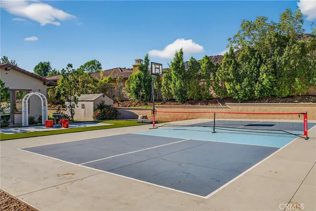 $2,298,000 | 332 Snapdragon Lane, Glendora, CA 91741