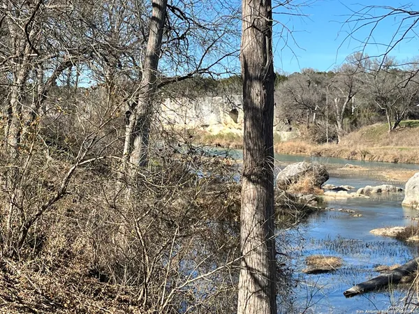 $1,049,000 | 412 Field Road, Fischer, TX 78623