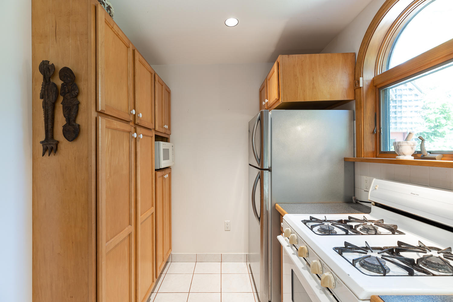 18 Turtle Pond Road Falmouth, MA 02540 - Photo 12 of 39 18TurtlePondRdFalmouthWeb-6867