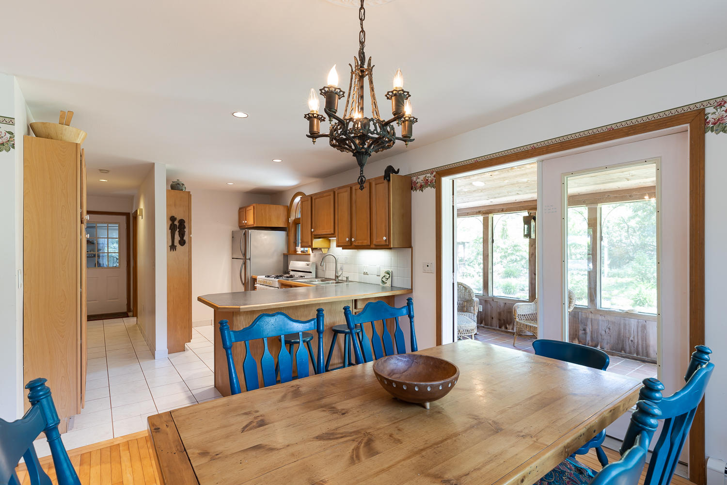 18 Turtle Pond Road Falmouth, MA 02540 - Photo 9 of 39 18TurtlePondRdFalmouthWeb-6846