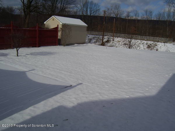 203 Main Street Moosic, PA 18507 - Photo 16 of 17 Gallery Image 16