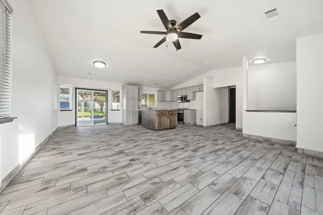 $409,900 | 2771 North Street, Anderson, CA 96007