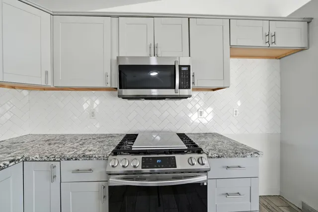 $409,900 | 2771 North Street, Anderson, CA 96007