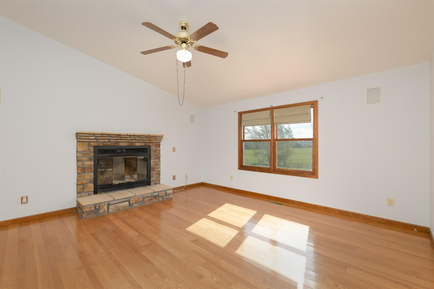 3373 Stillwell Beckett Road Hamilton, OH 45013 - Photo 9 of 48 Gallery Image 9