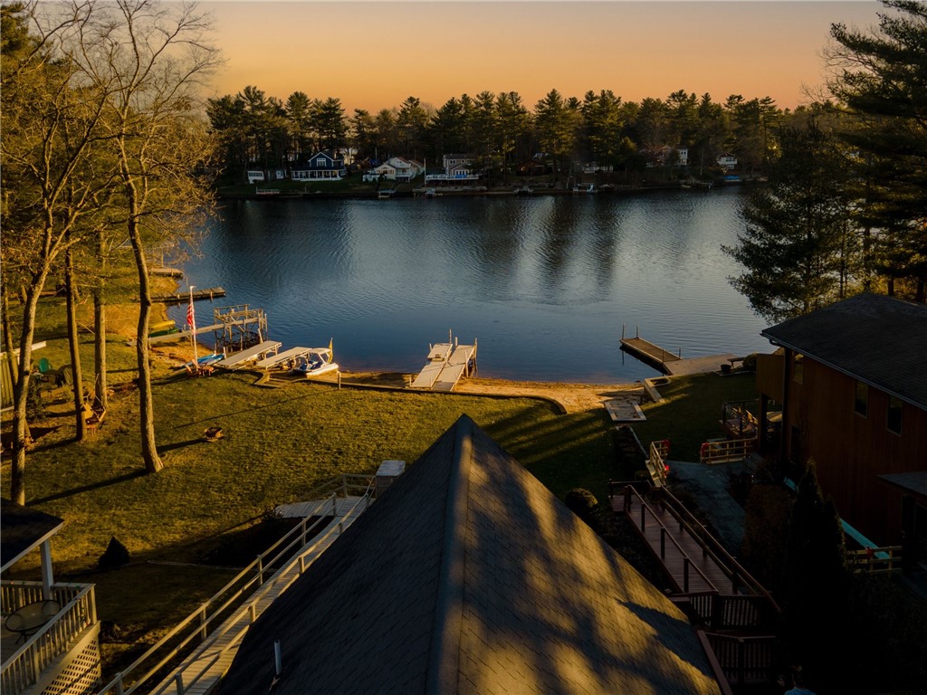 56 Raymonds Point Road Coventry, RI 02816 - Photo 4 of 24