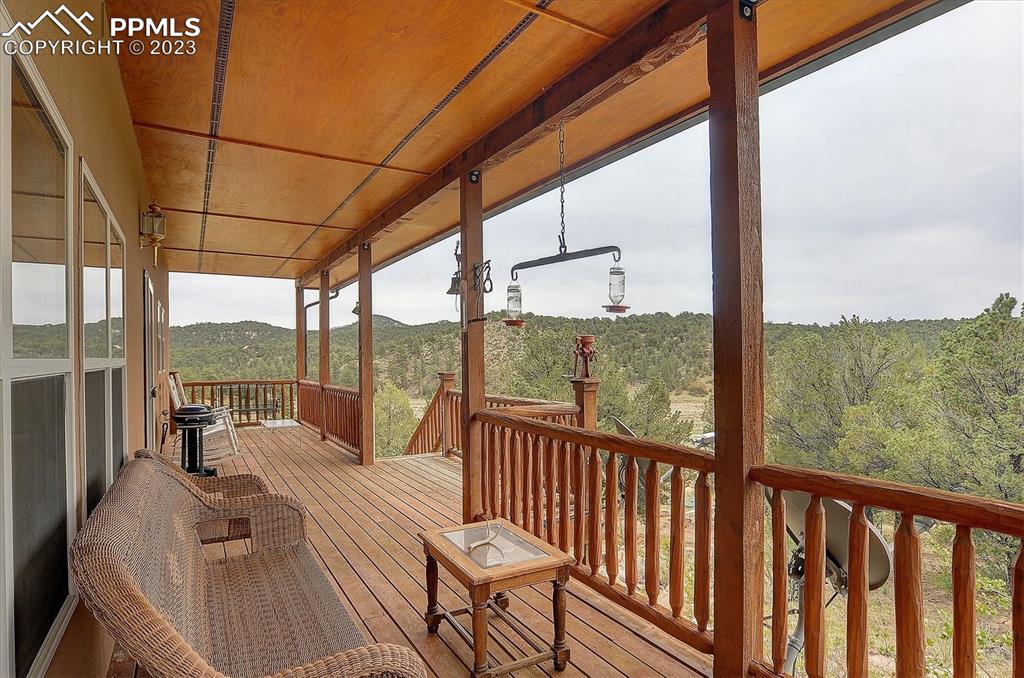 4330 Elkhorn Road Cotopaxi, CO 81223 - Photo 37 of 37 a view of balcony with couch