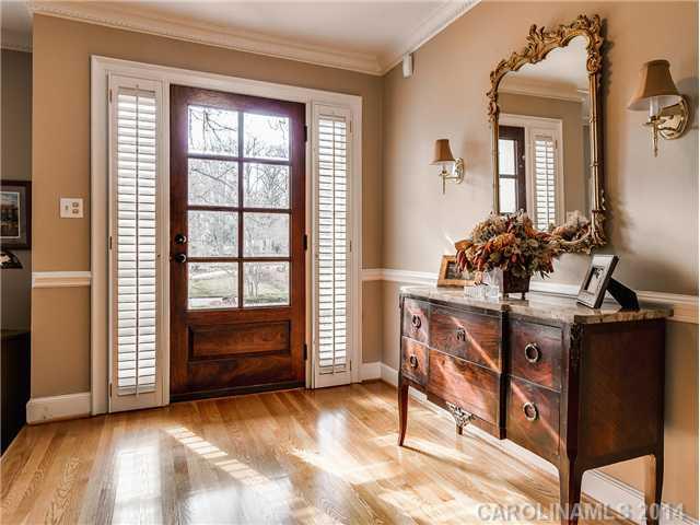 3823 Foxcroft Road Charlotte, NC 28211 - Photo 2 of 16 Gallery Image 2