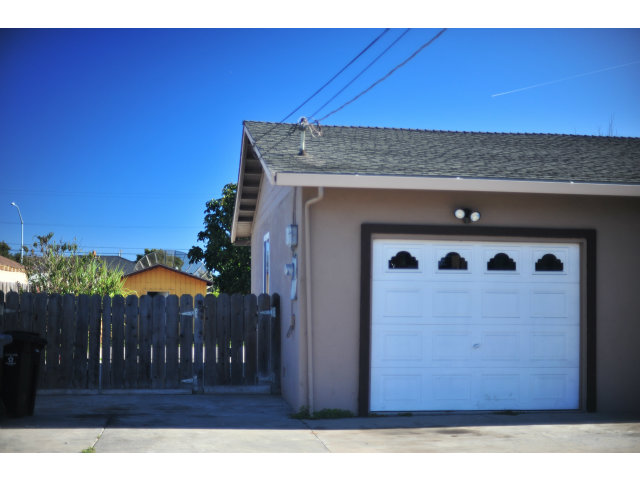 1036 Rider Avenue Salinas, CA 93905 - Photo 2 of 14 Gallery Image 2