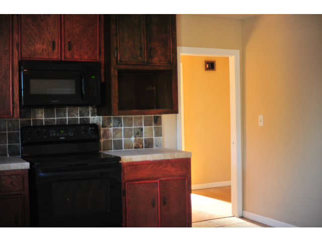 1036 Rider Avenue Salinas, CA 93905 - Photo 3 of 14 Gallery Image 3