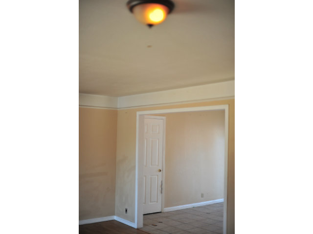 1036 Rider Avenue Salinas, CA 93905 - Photo 4 of 14 Gallery Image 4