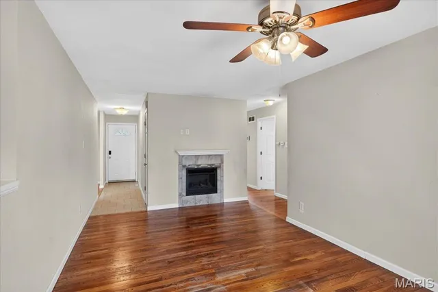 $200,000 | 1 Welwyn Court, Florissant, MO 63033