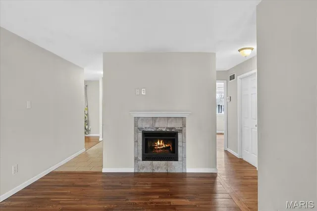 $200,000 | 1 Welwyn Court, Florissant, MO 63033