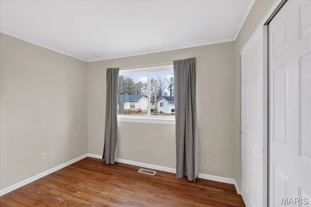 $200,000 | 1 Welwyn Court, Florissant, MO 63033