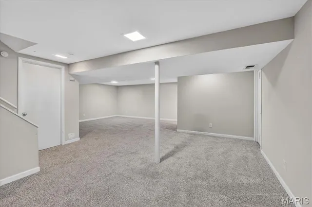 $200,000 | 1 Welwyn Court, Florissant, MO 63033