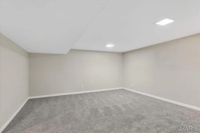 $200,000 | 1 Welwyn Court, Florissant, MO 63033