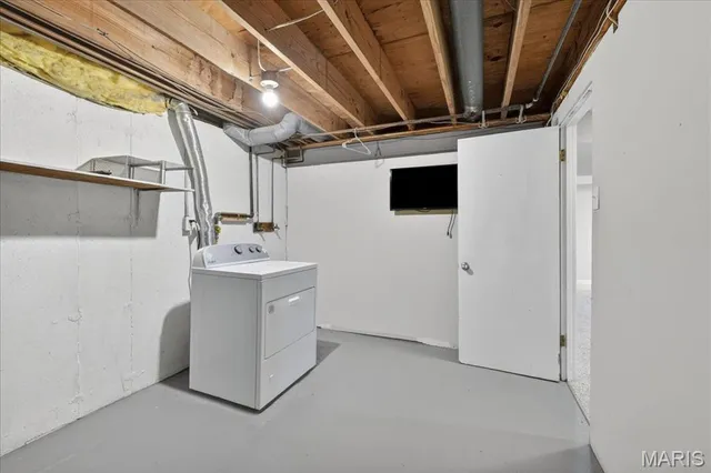 $200,000 | 1 Welwyn Court, Florissant, MO 63033