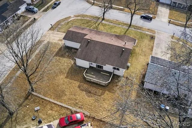 $200,000 | 1 Welwyn Court, Florissant, MO 63033