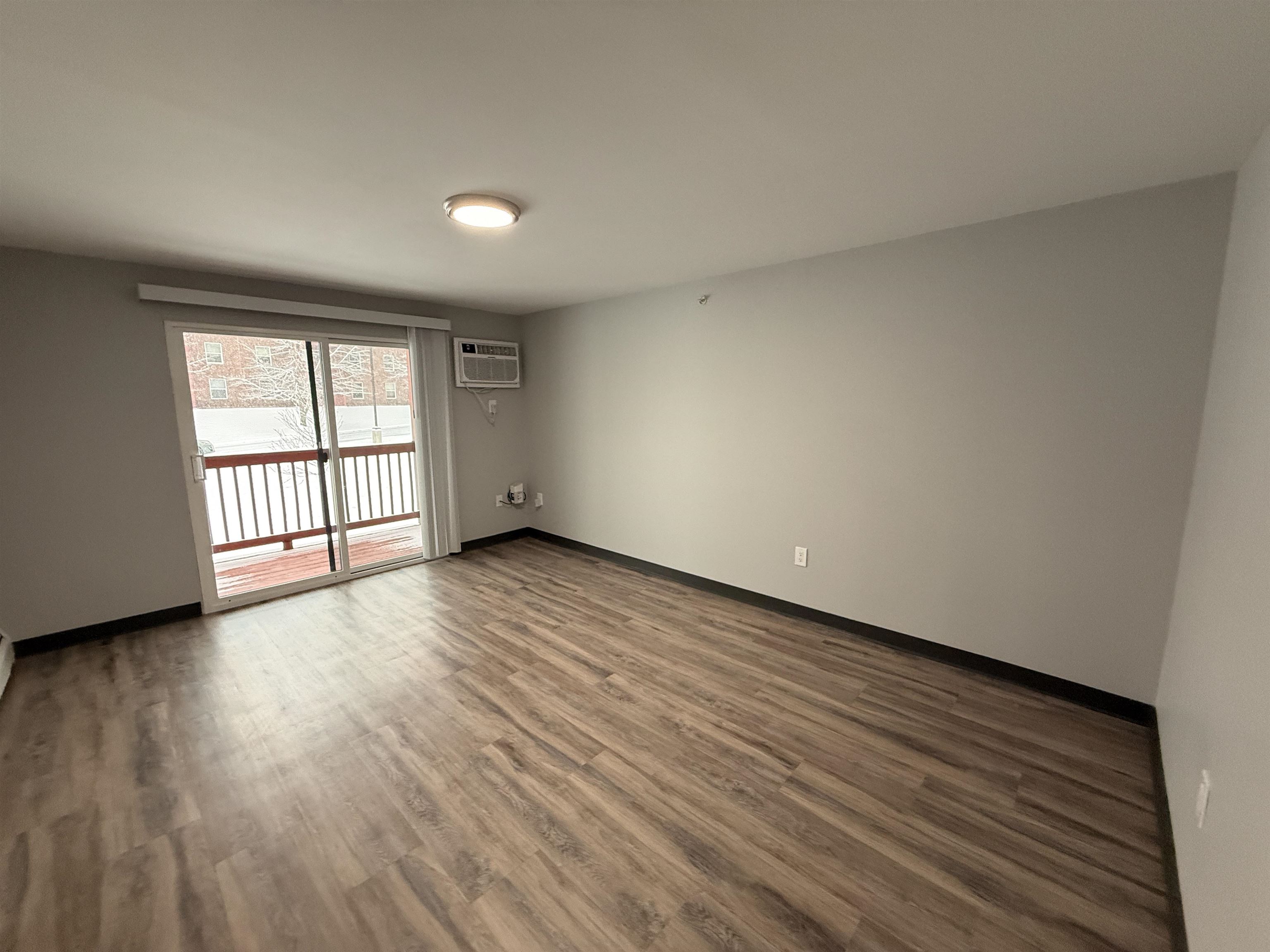 95 Powers Street, Unit 116 Milford, NH 03055 - Photo 16 of 41