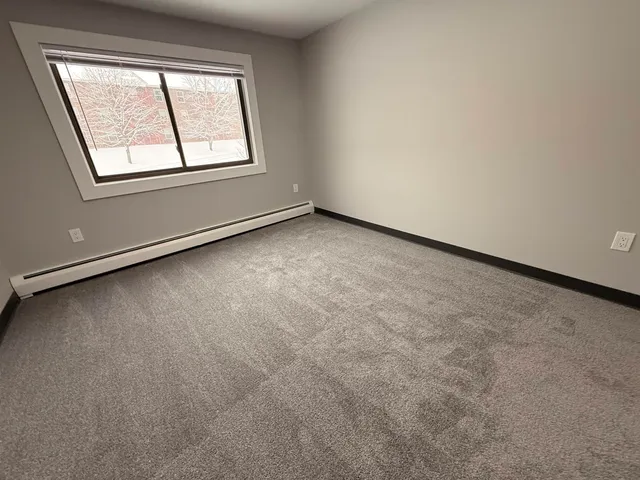 $2,162 | 95 Powers Street, Unit 116, Milford, NH 03055