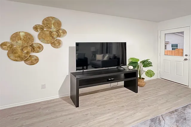 $3,000 | 746 Killdeer Trail, New Braunfels, TX 78132