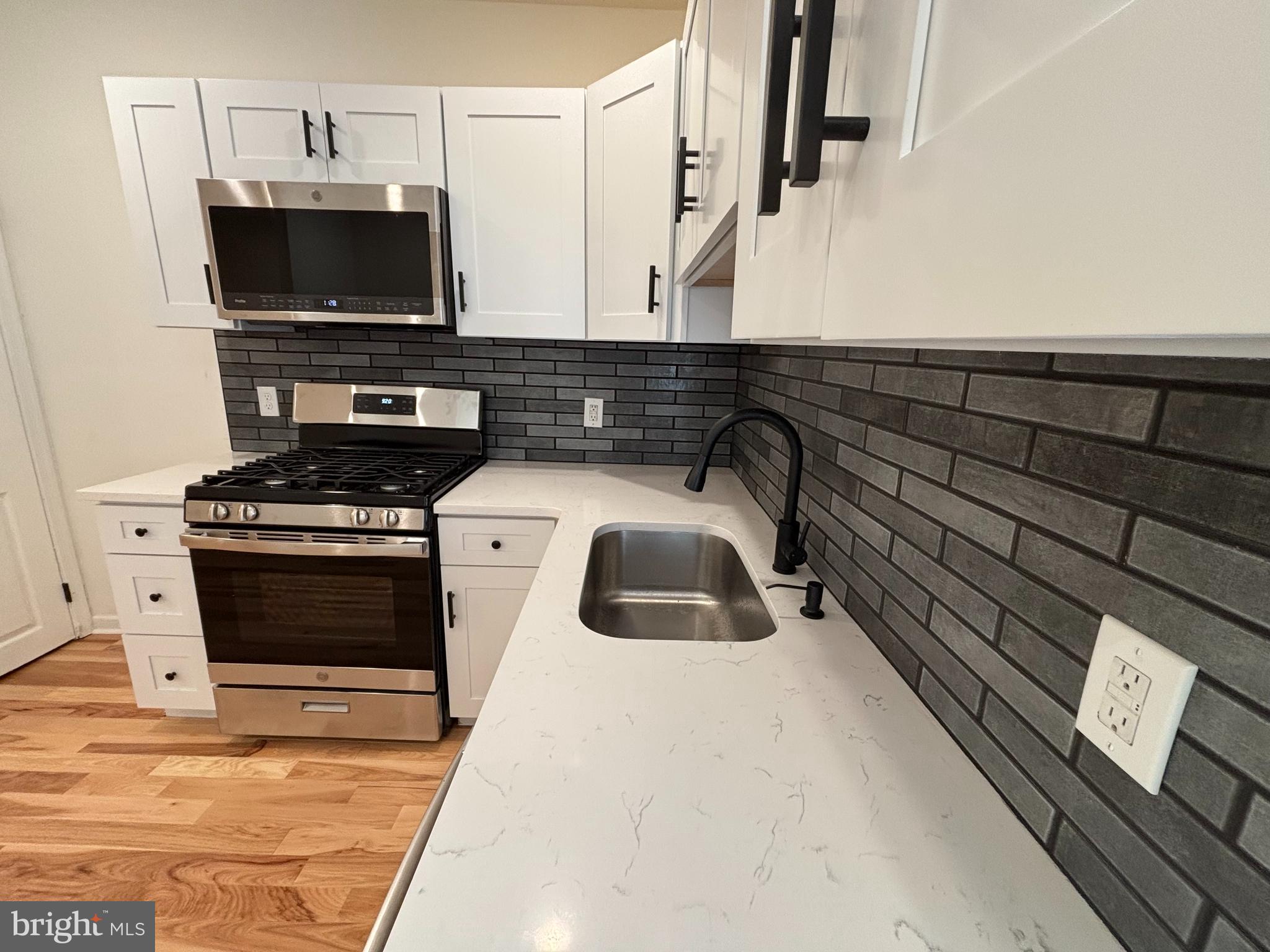 1014 South 53rd Street Philadelphia, PA 19143 - Photo 10 of 22