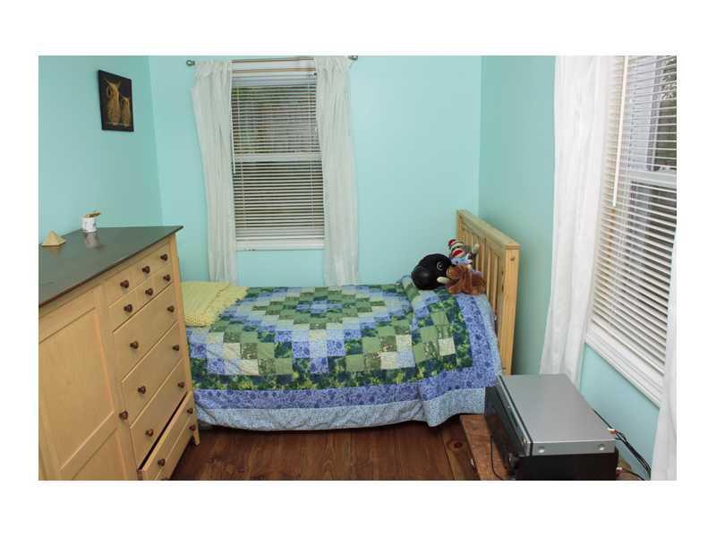 105 Romano Road South Portland, ME 04106 - Photo 9 of 19 Bedroom.