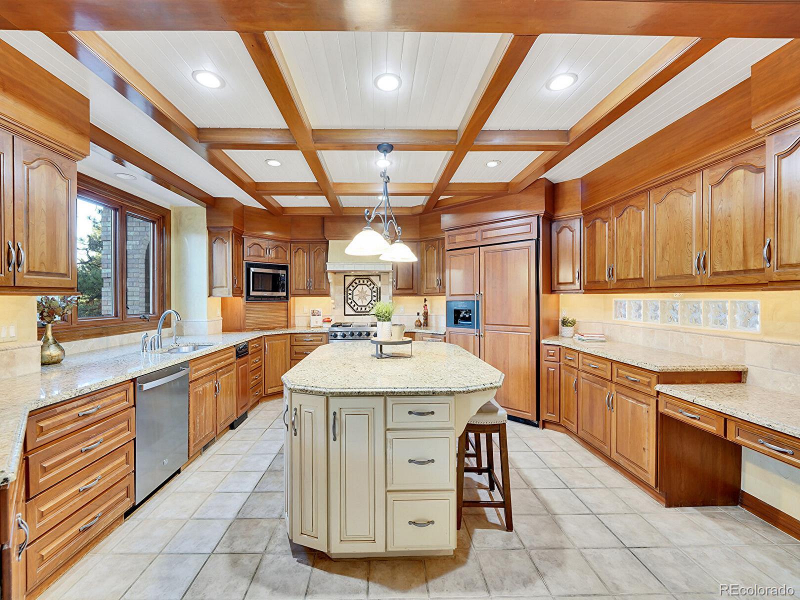 956 Castle Ridge Road Golden, CO 80401 - Photo 13 of 50