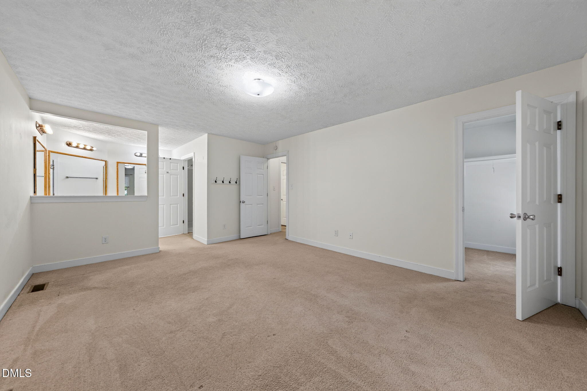 105 Trinity Woods Drive Raleigh, NC 27607 - Photo 34 of 40 39-web-or-mls-105 Trinity Woods Dr - 39